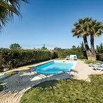 Algarve With Private Pool And Garden