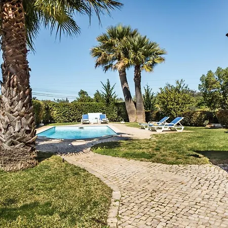 Peaceful Algarve With Private Pool, Spacious Garden & Bbq Area * Pêra