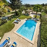 度假居 Algarve With Private Pool And Garden